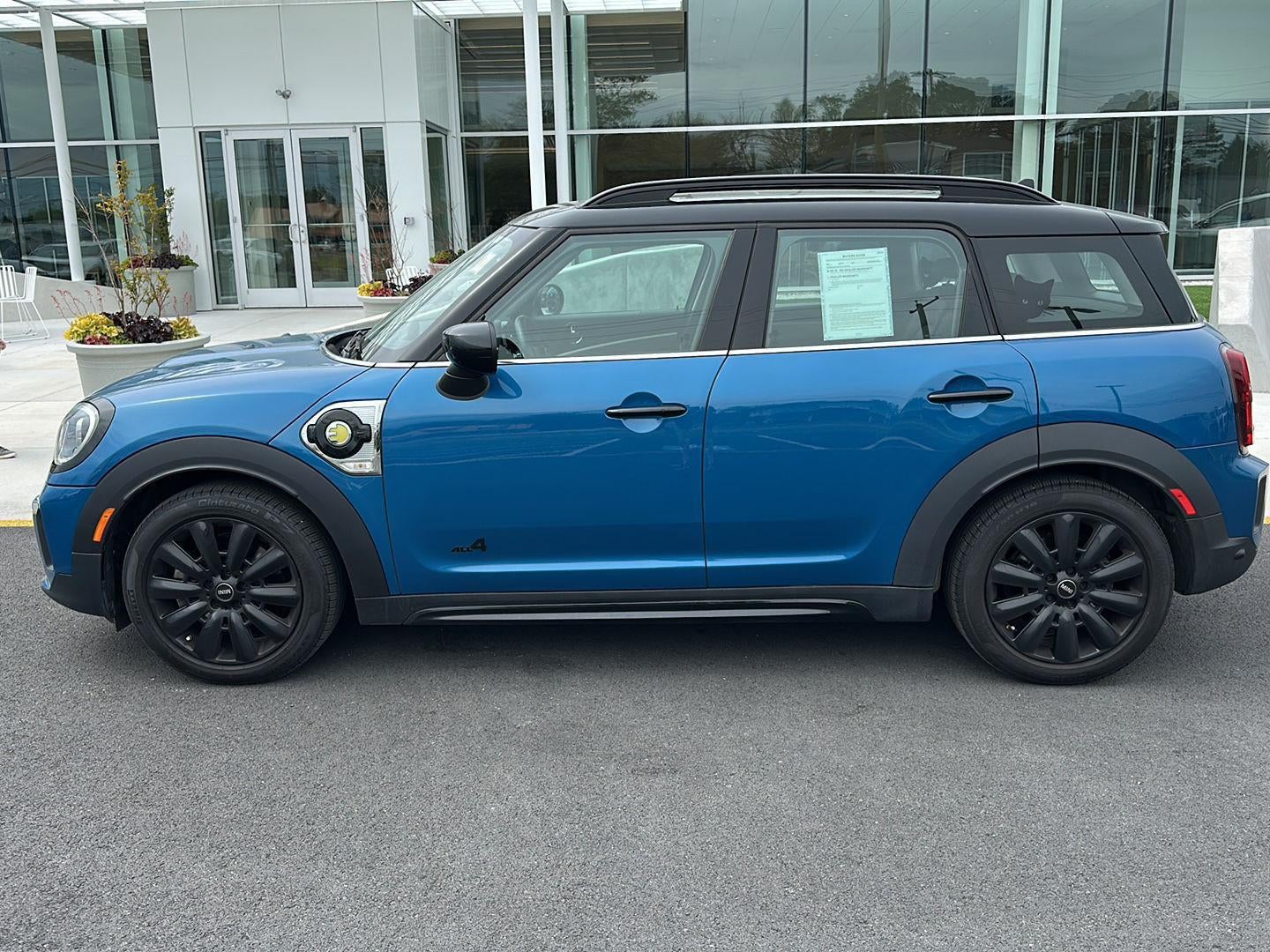 2023 MINI Countryman Cooper SE