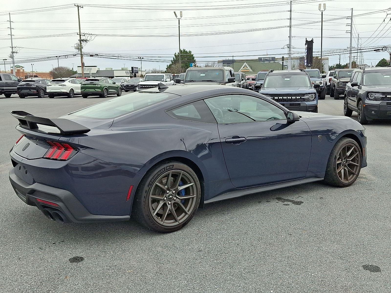 2025 Ford Mustang Dark Horse