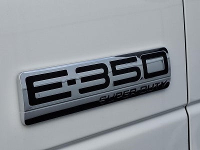 2025 Ford E-Series Cutaway E-350