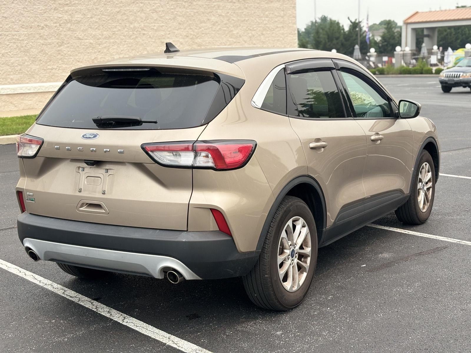 2021 Ford Escape SE