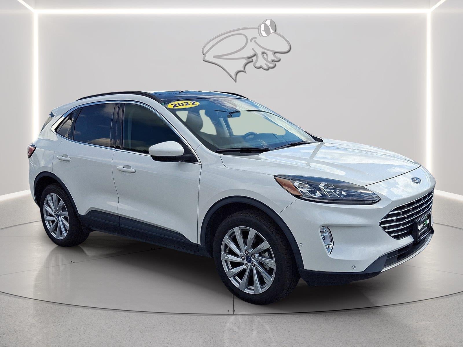2022 Ford Escape Titanium