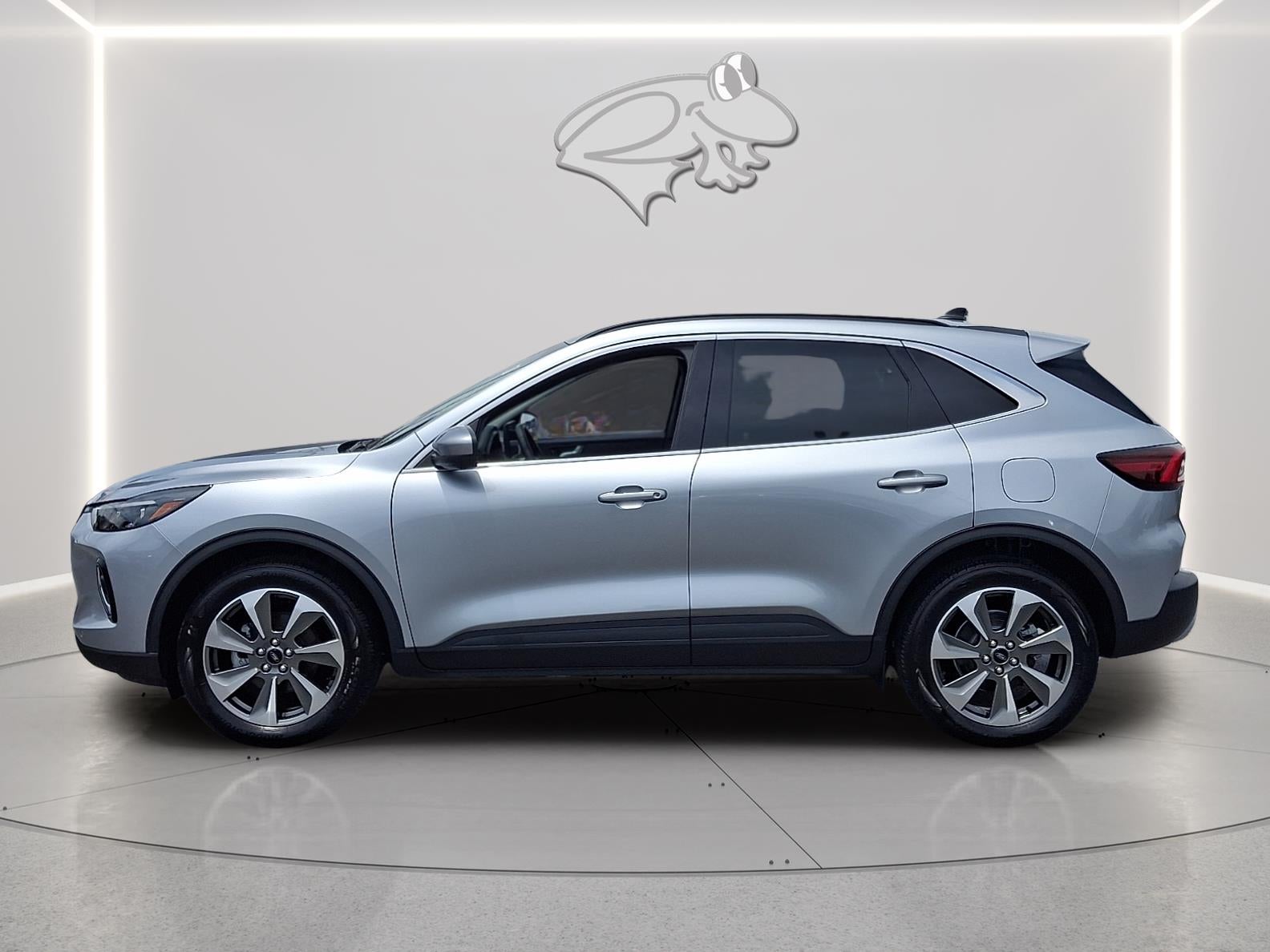 2023 Ford ESCAPE PLAT
