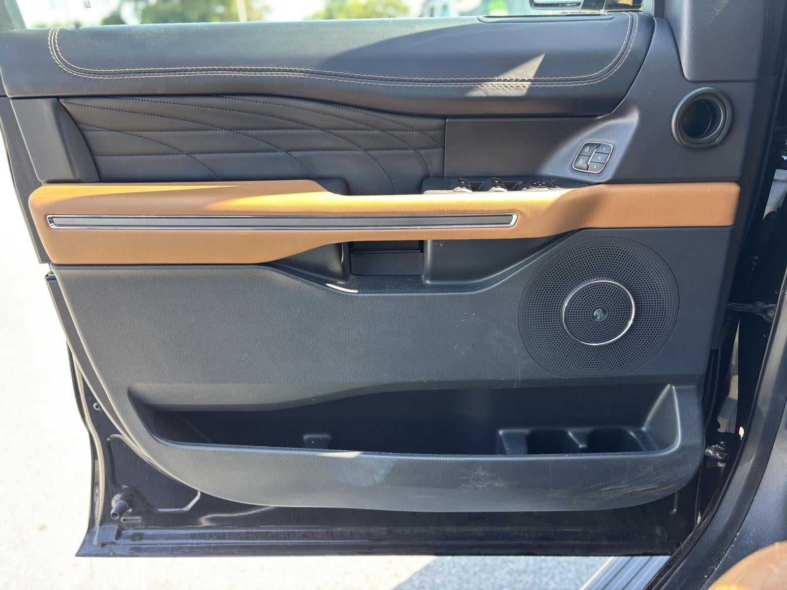 2022 Ford Expedition Max Platinum