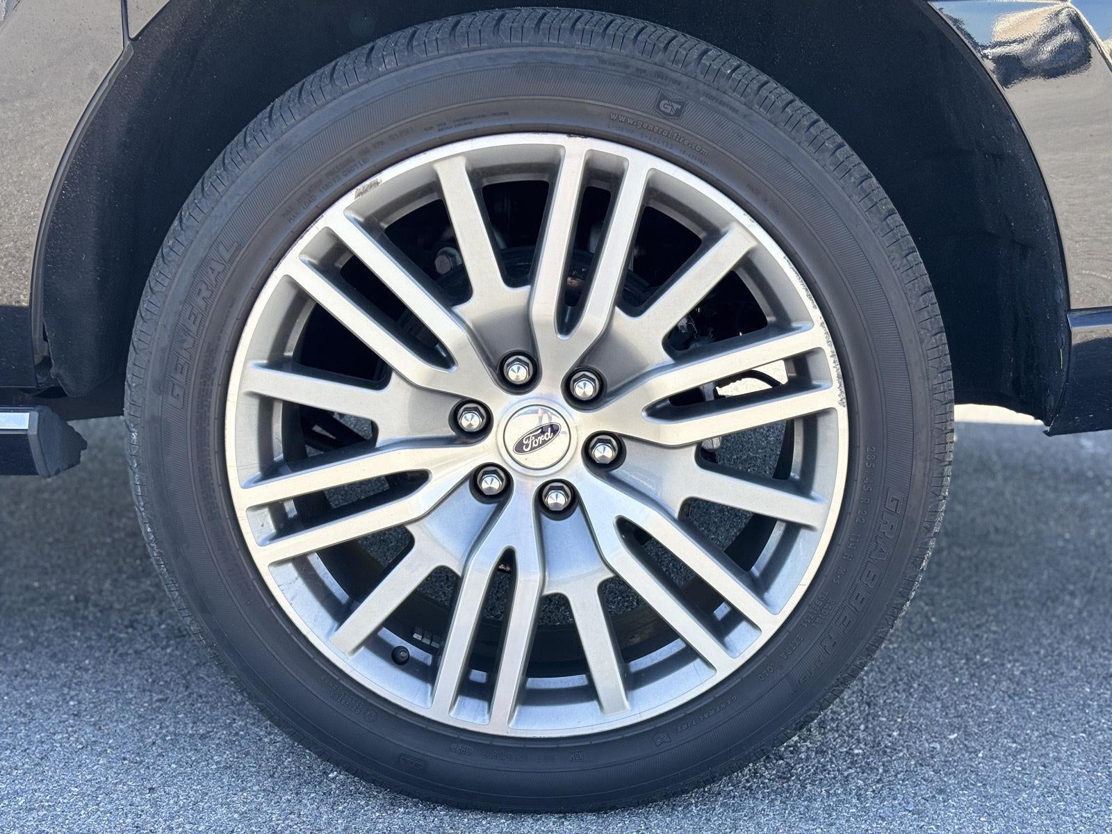 2022 Ford Expedition Max Platinum