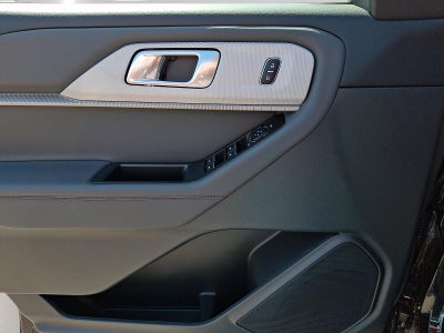 2025 Ford EXPLORER XLT