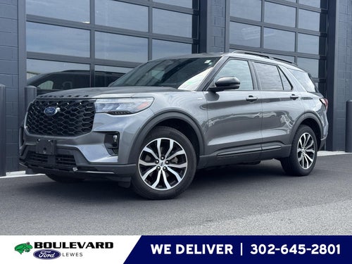 2025 Ford Explorer ST-Line