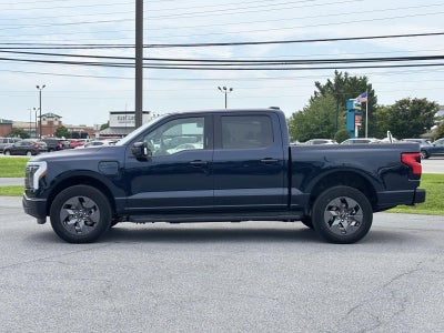 2025 Ford F-150 Lightning LARIAT