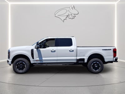 2025 Ford Super Duty F-250 Platinum