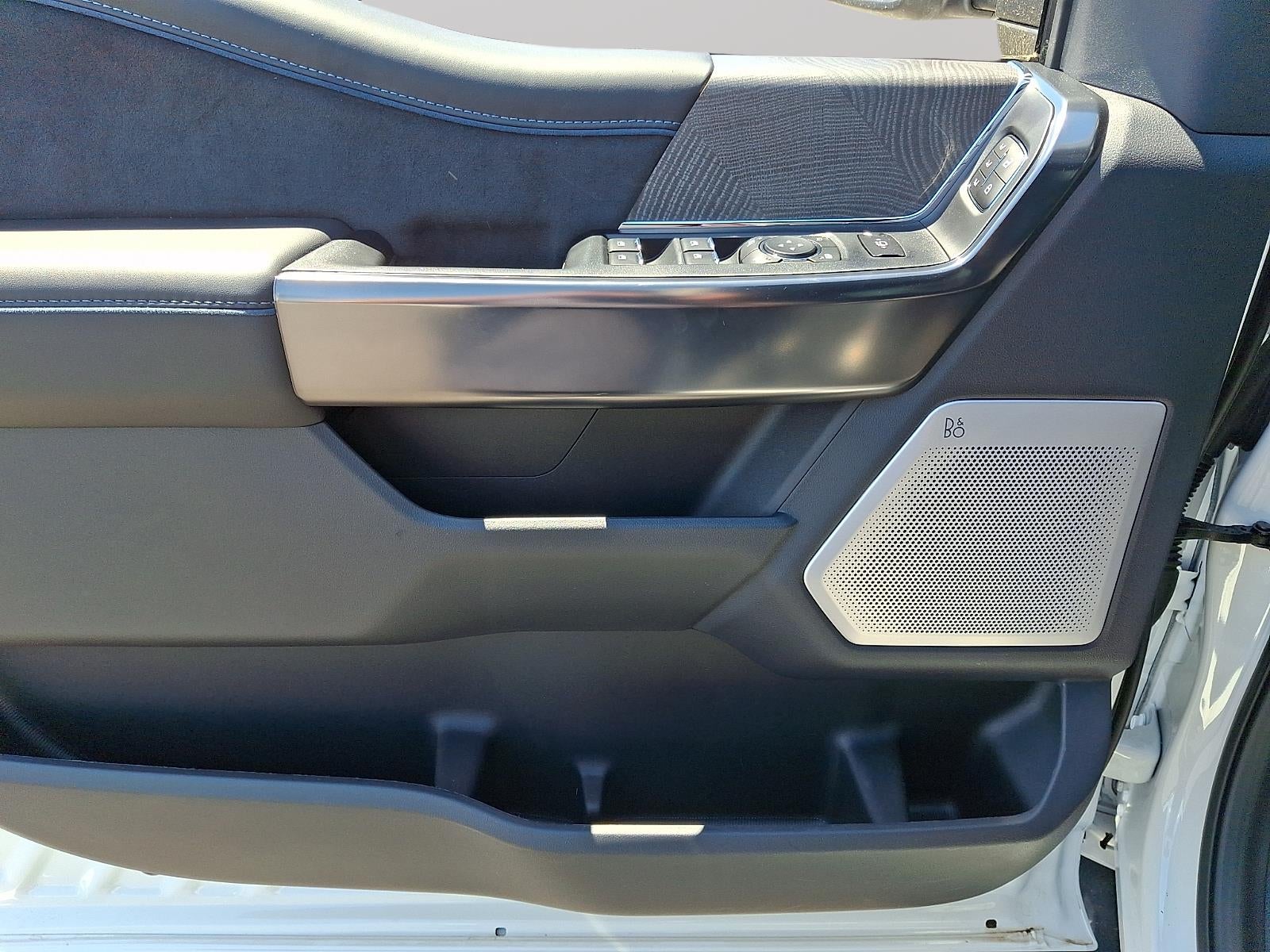2025 Ford Super Duty F-250 Platinum