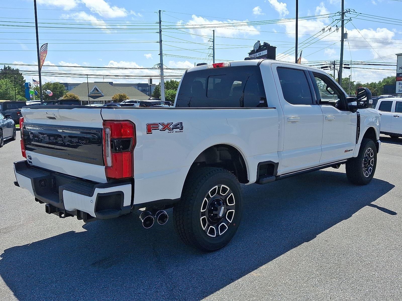 2025 Ford Super Duty F-350 Platinum