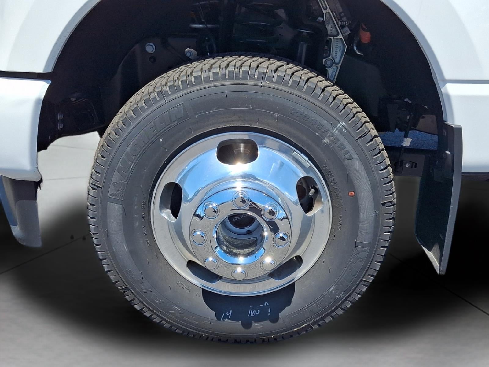 2026 Ford Super Duty F-350 Platinum