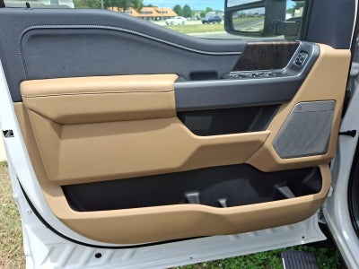 2026 Ford Super Duty F-350 DRW Lariat