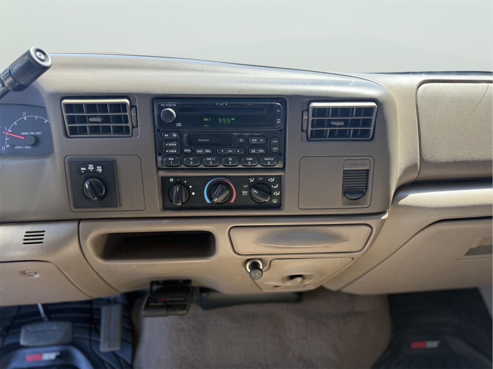 2001 Ford F-250 Base