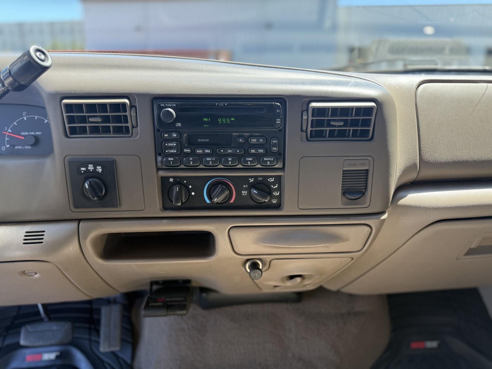 2001 Ford F-250 Base