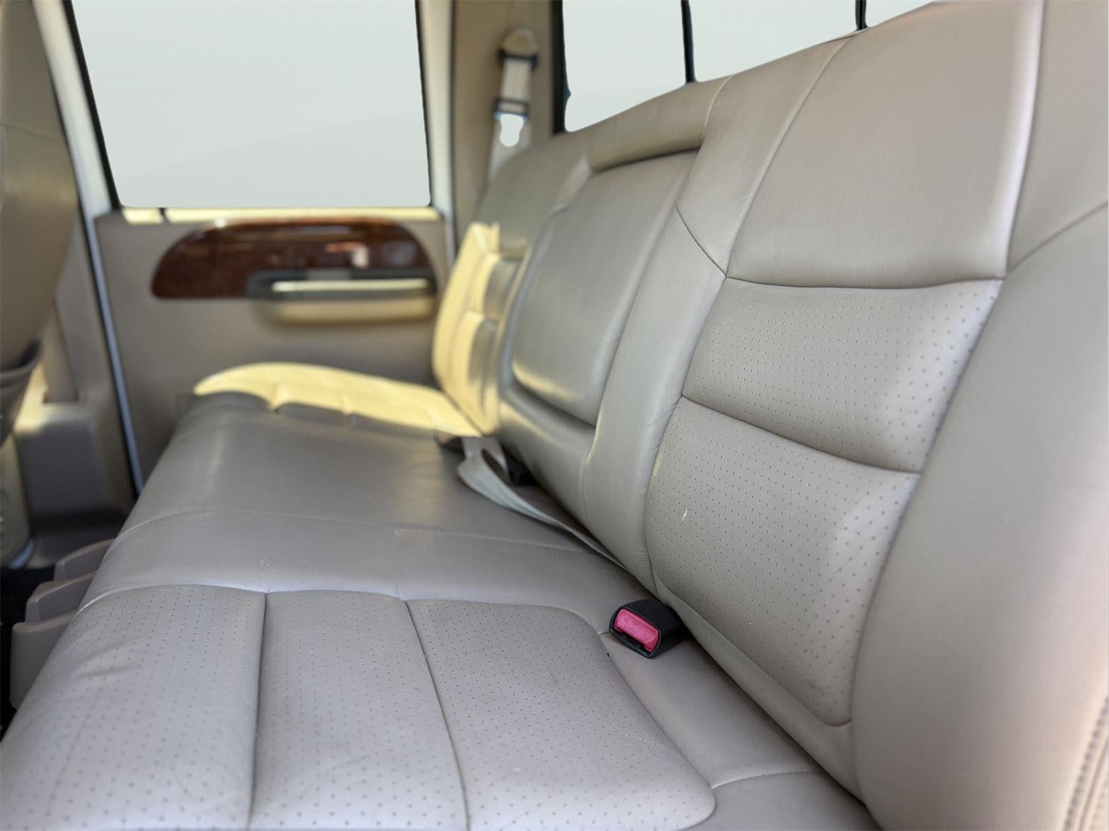 2001 Ford F-250 Base