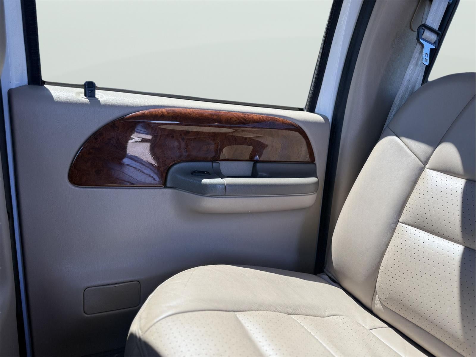 2001 Ford F-250 Base