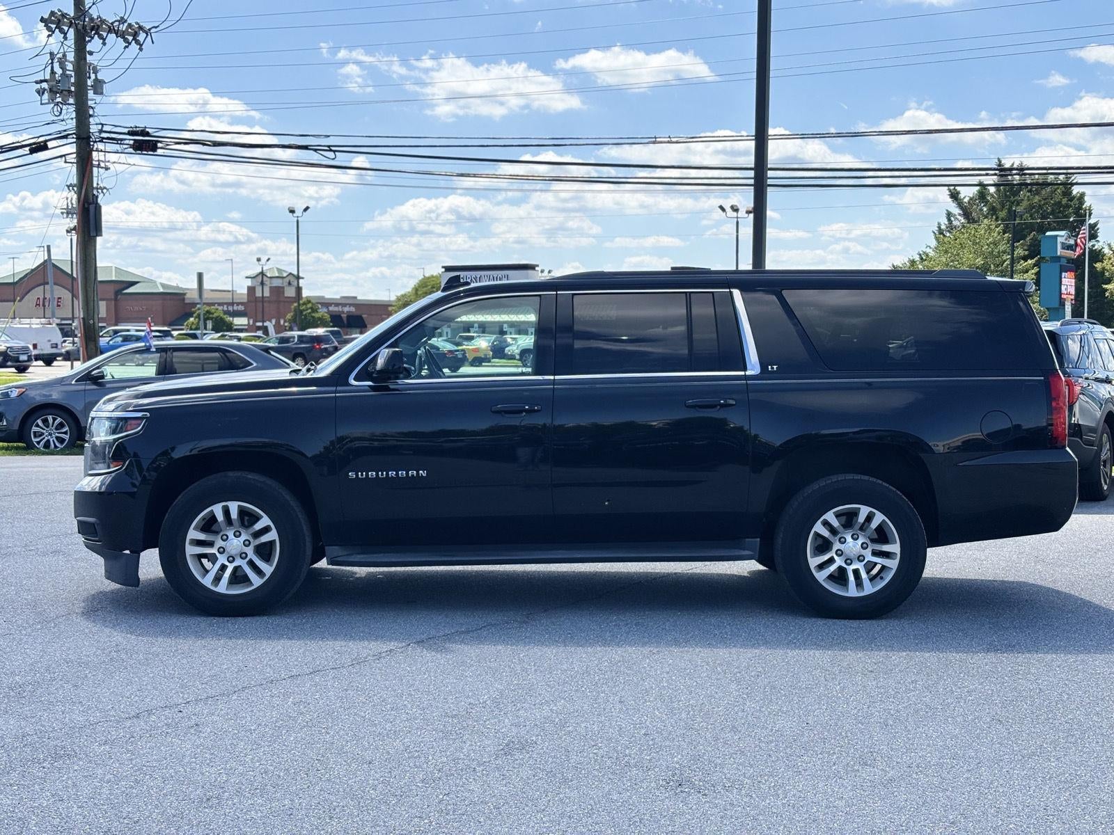 2016 Chevrolet Suburban LT