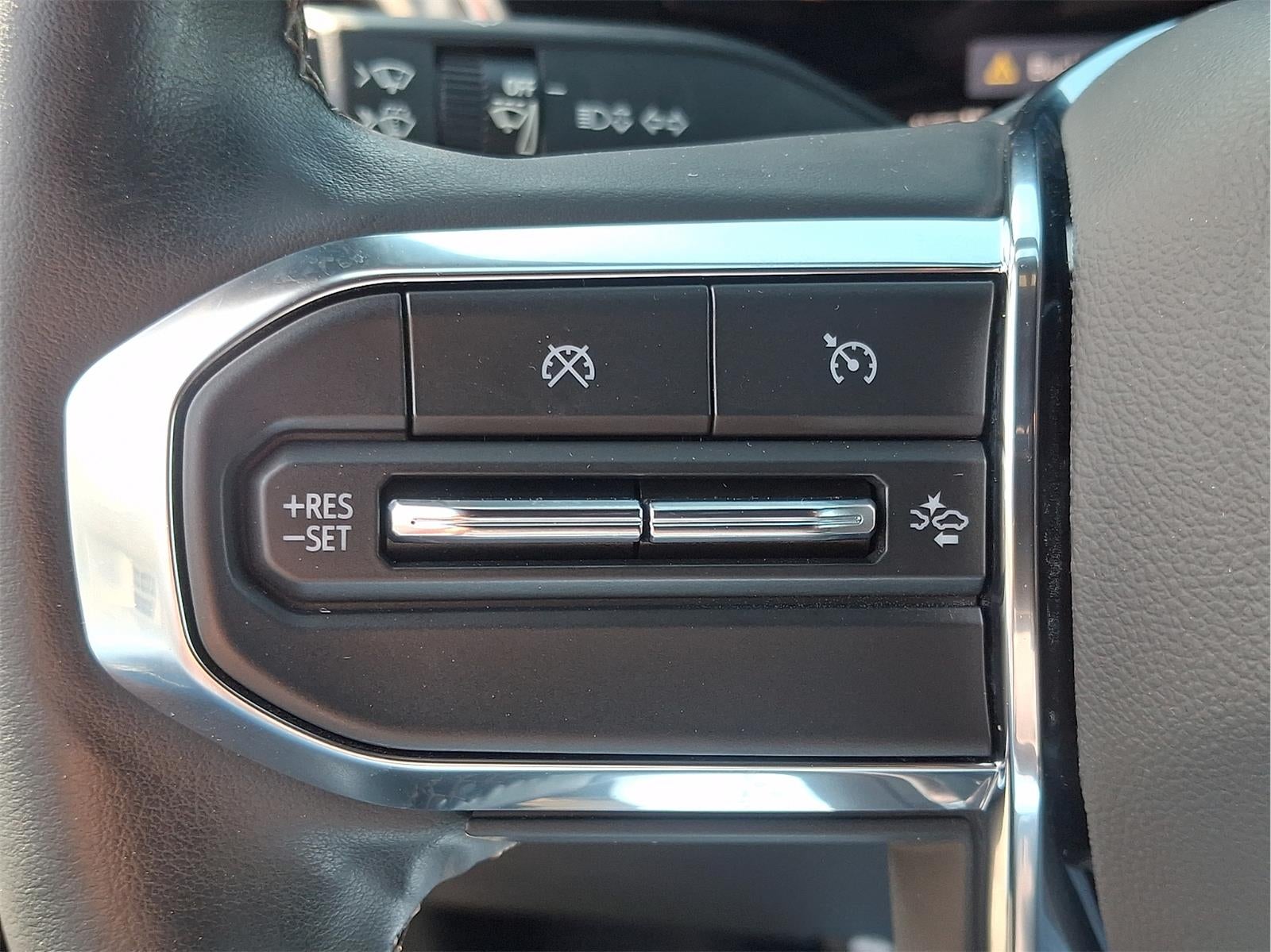 2023 GMC Canyon 4WD Denali