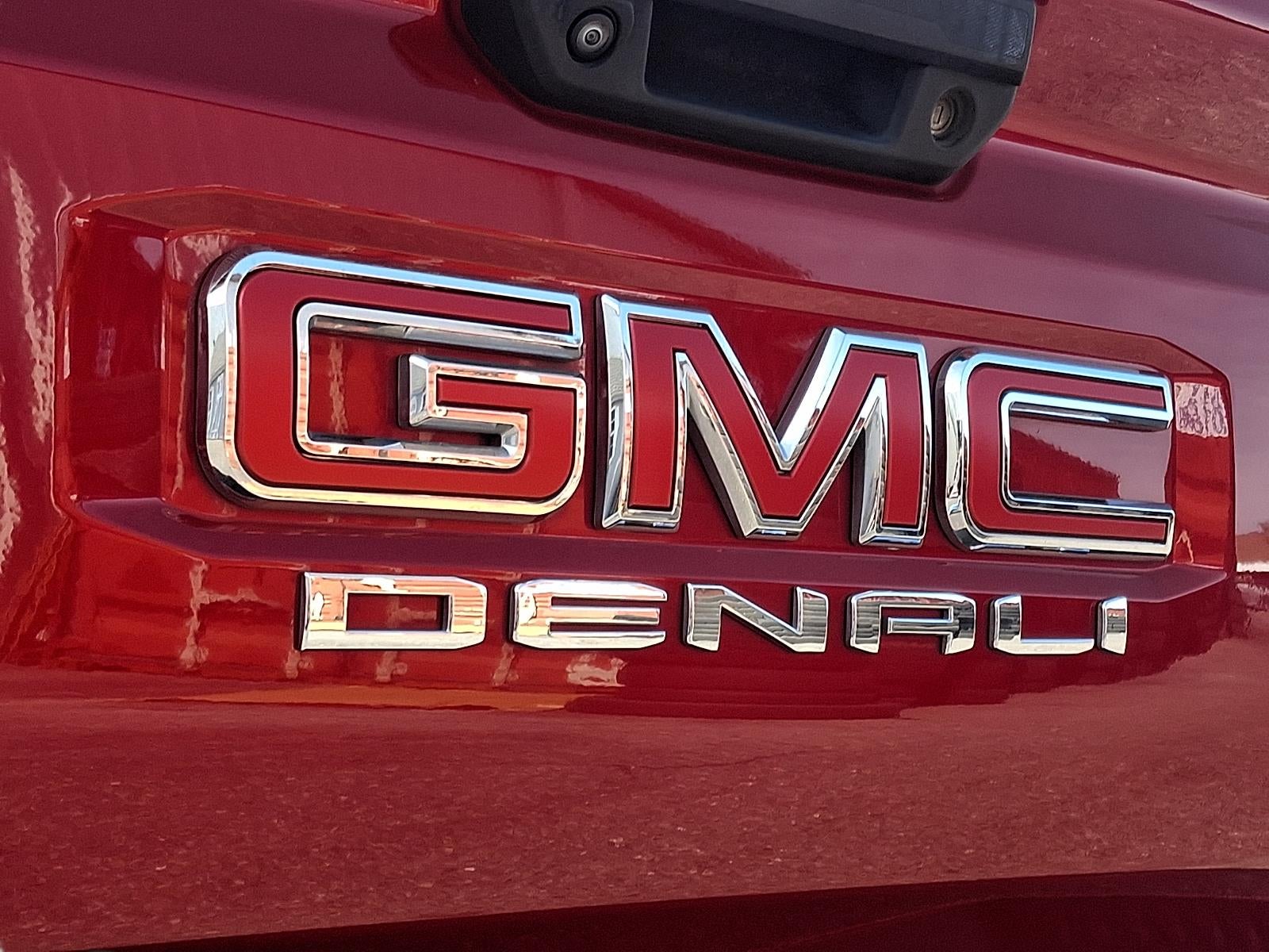 2023 GMC Canyon 4WD Denali