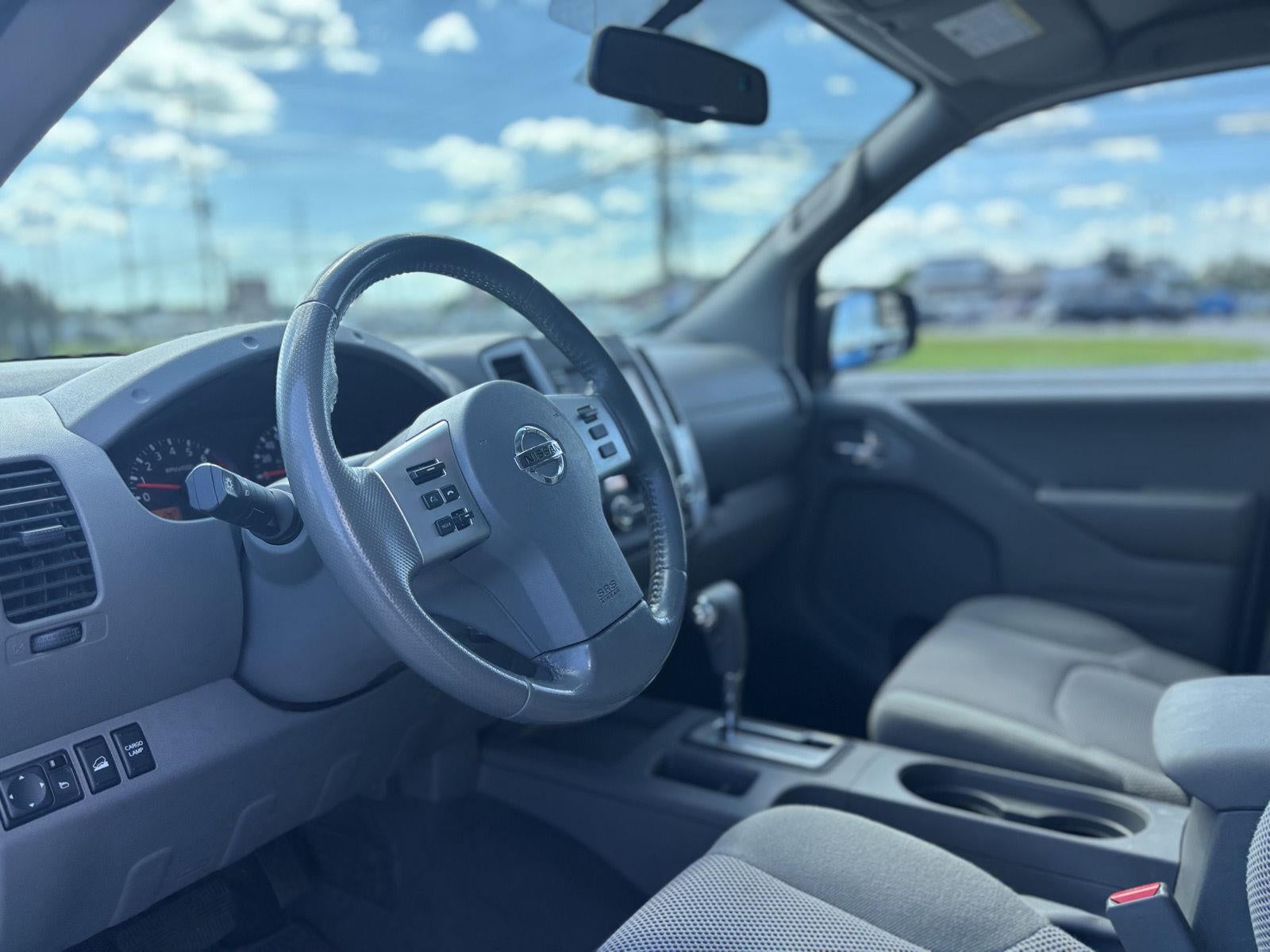 2019 Nissan Frontier Base