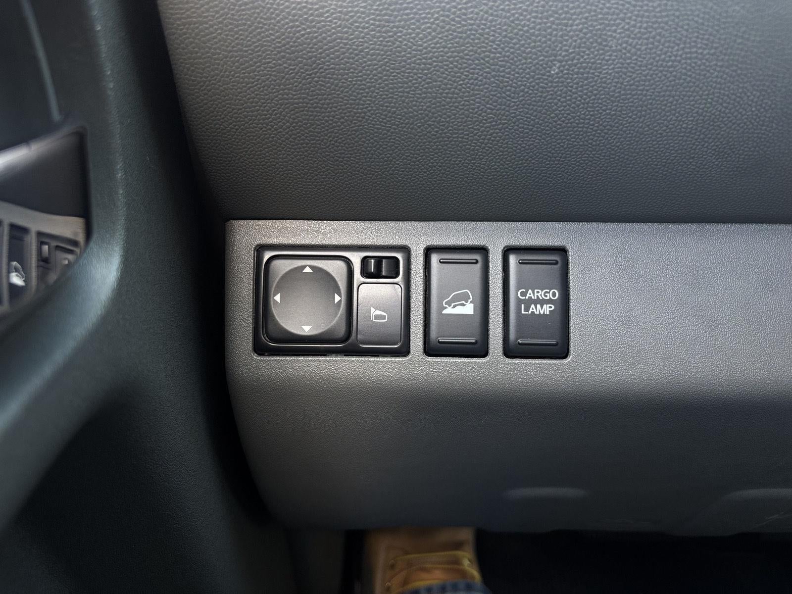 2019 Nissan Frontier Base
