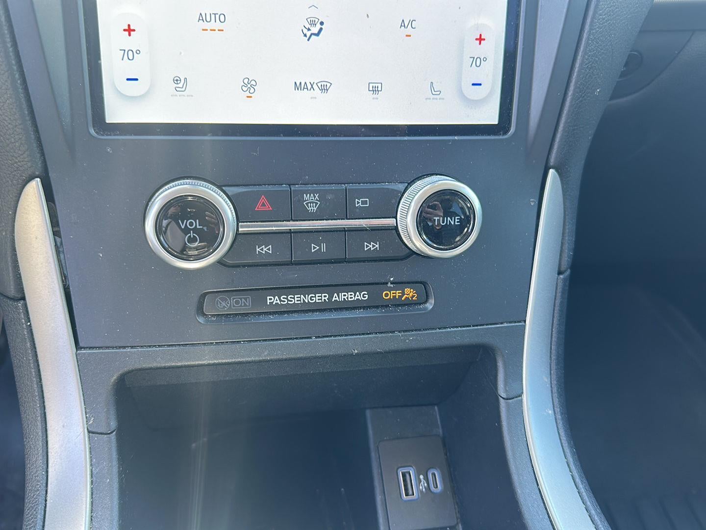 2022 Ford Edge SEL