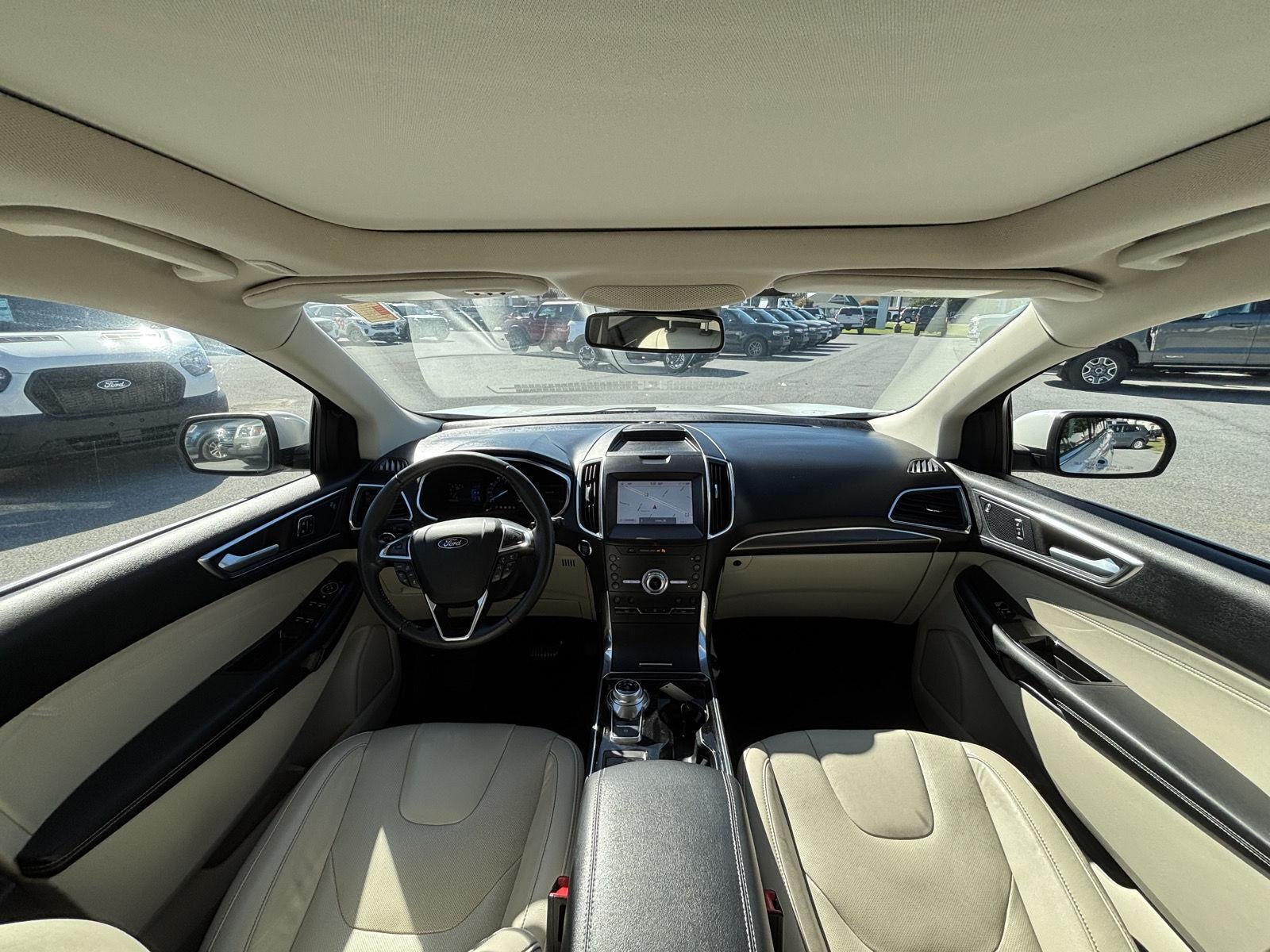 2020 Ford Edge Titanium