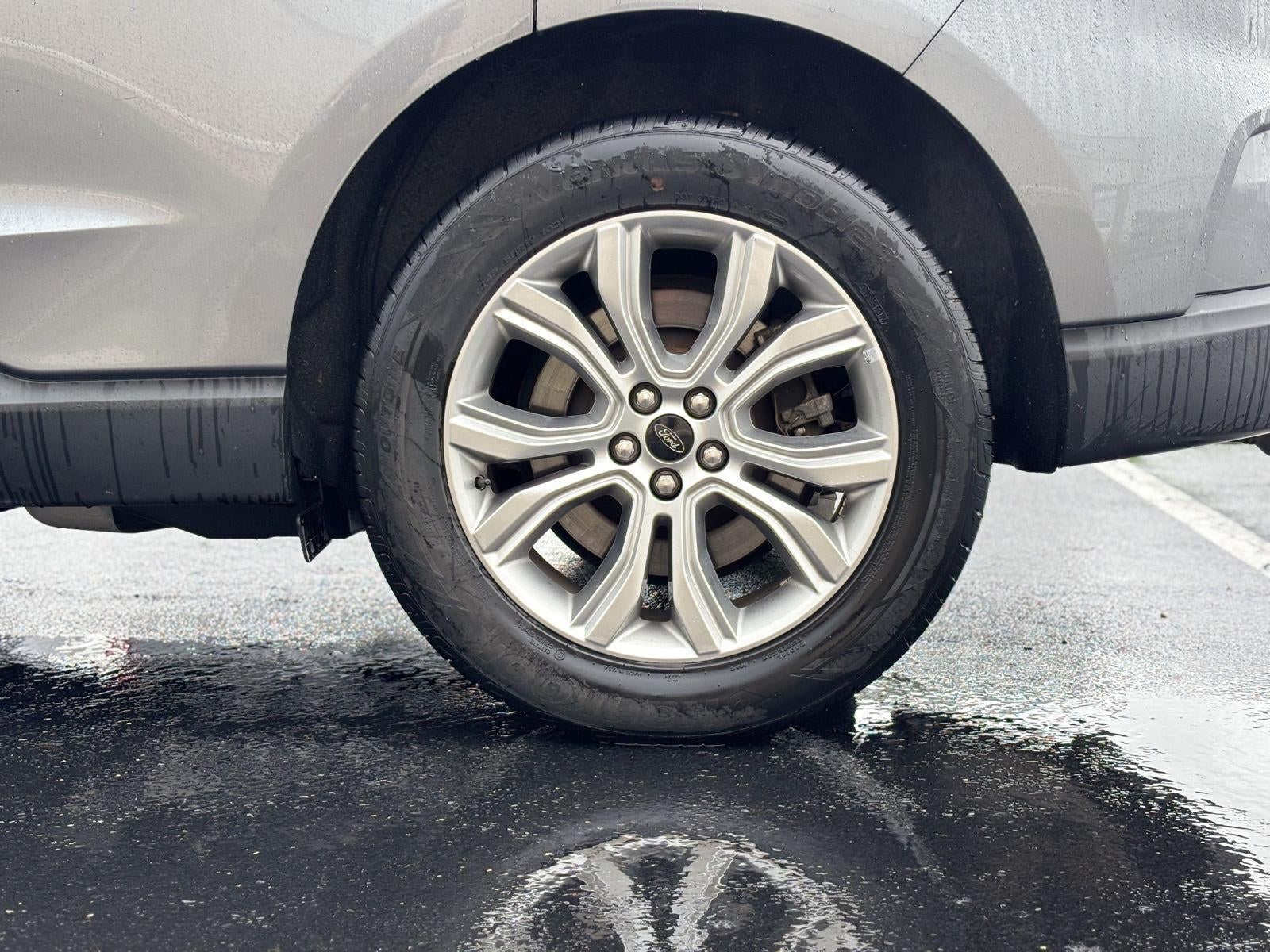 2024 Ford Edge Titanium