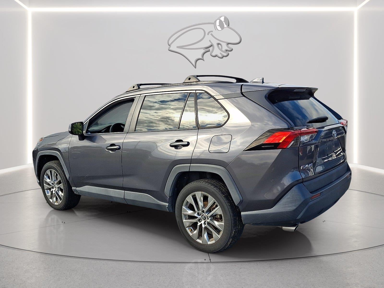 2020 Toyota RAV4 XLE Premium