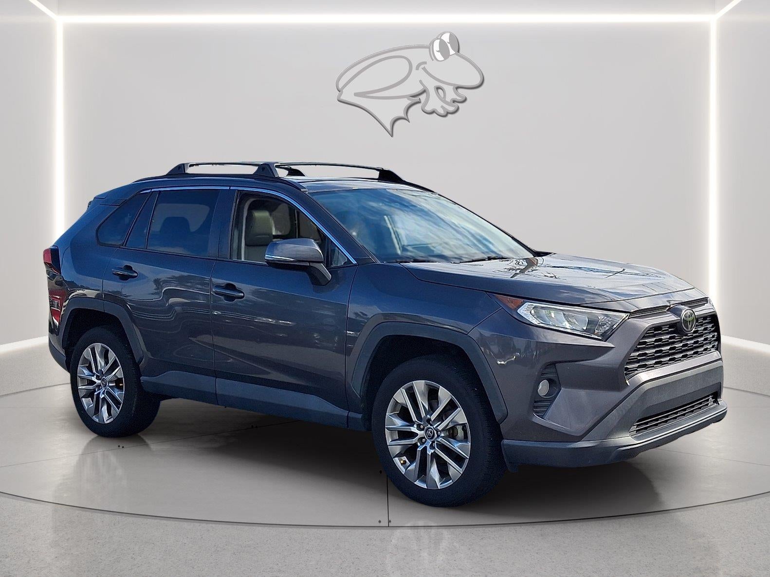 2020 Toyota RAV4 XLE Premium
