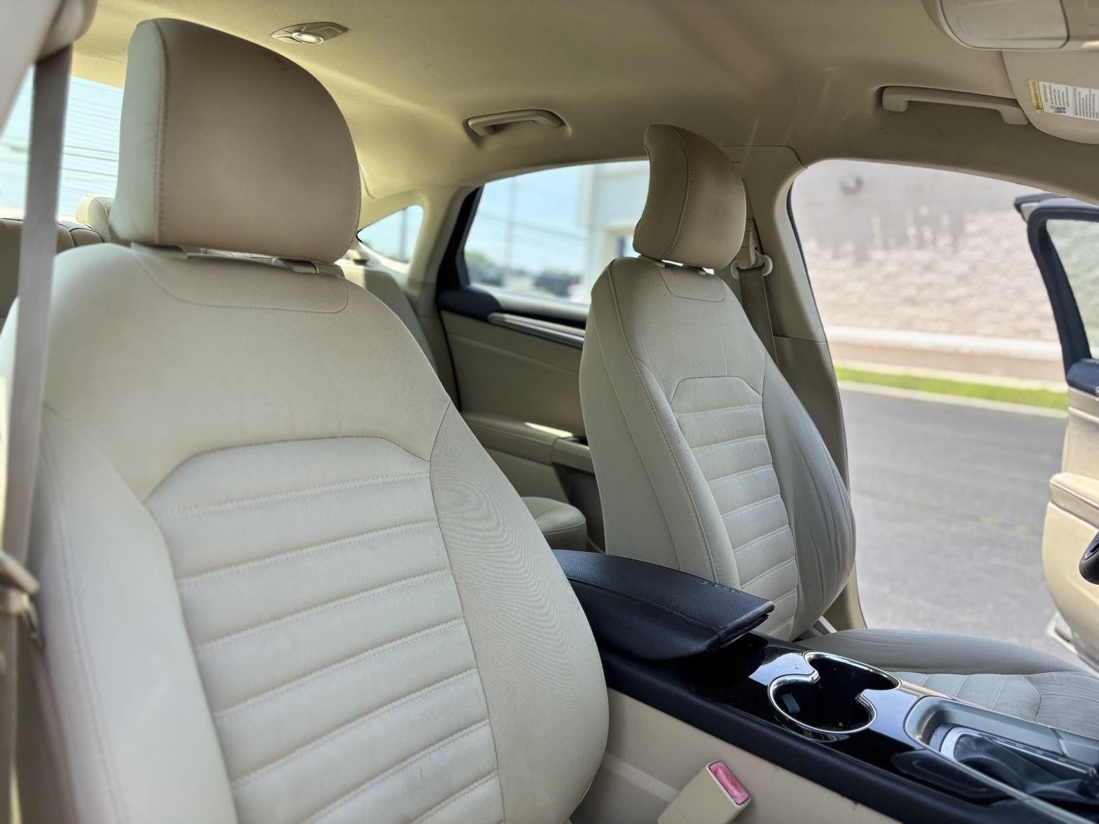 2015 Ford Fusion SE