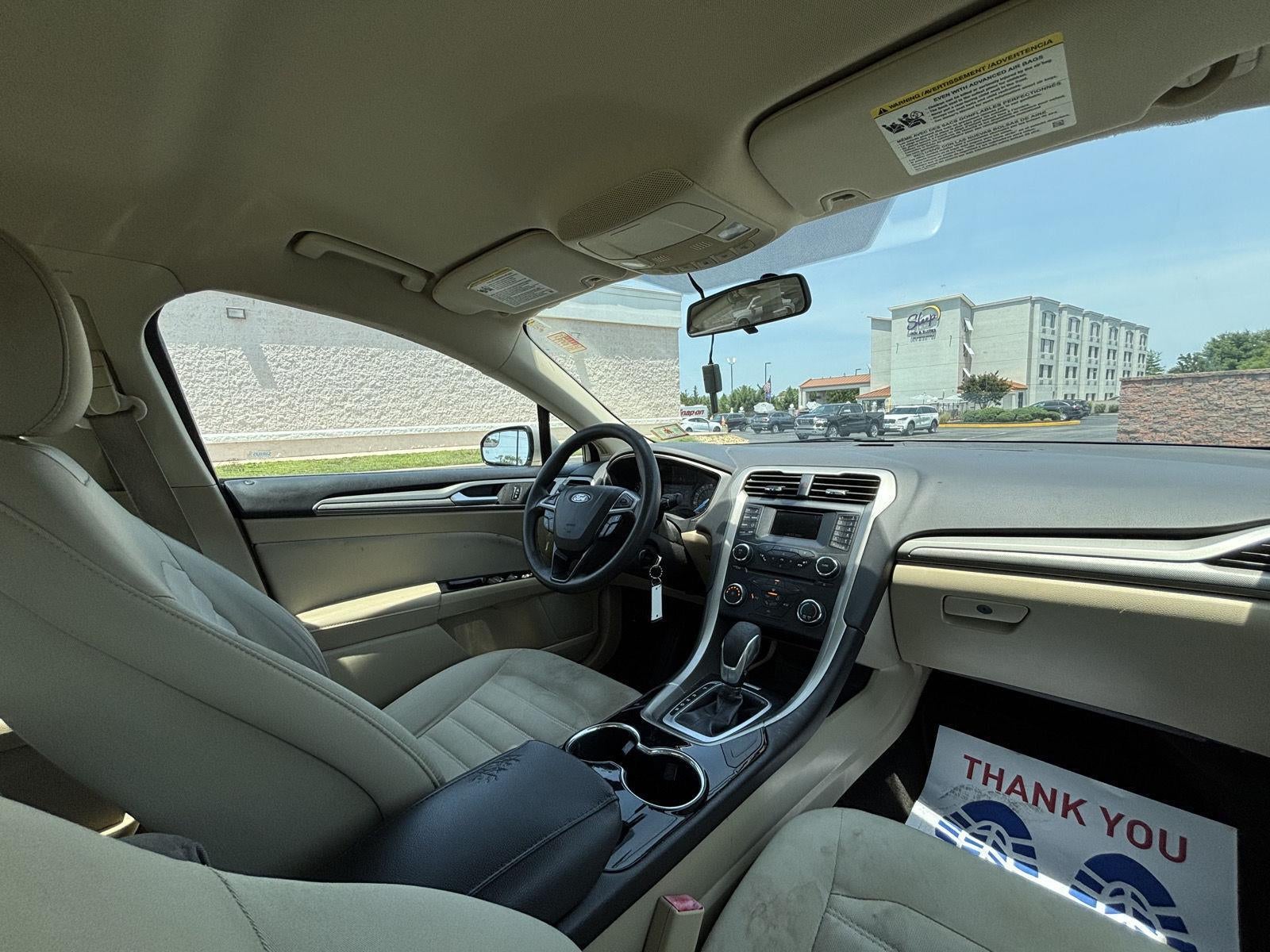 2015 Ford Fusion SE