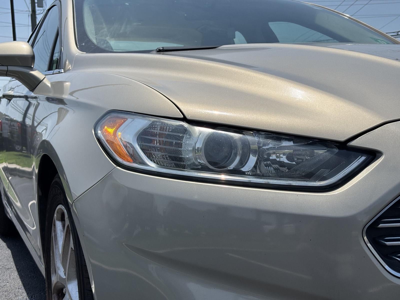 2015 Ford Fusion SE
