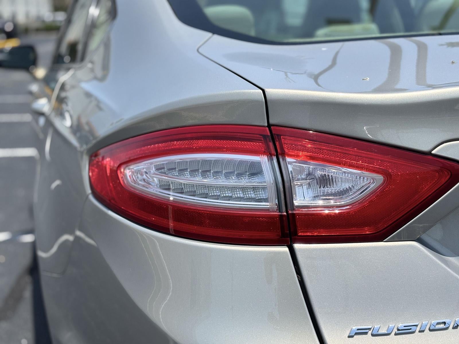 2015 Ford Fusion SE