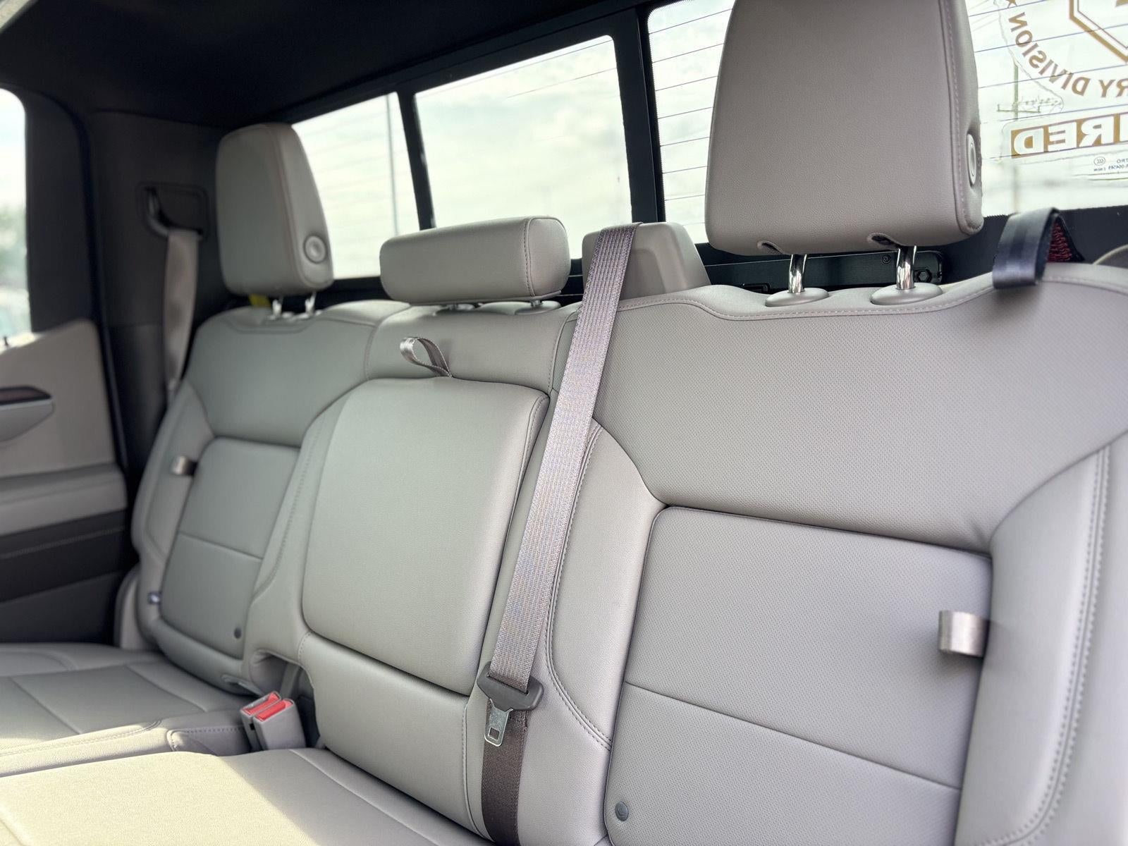 2022 GMC Sierra 1500 SLT