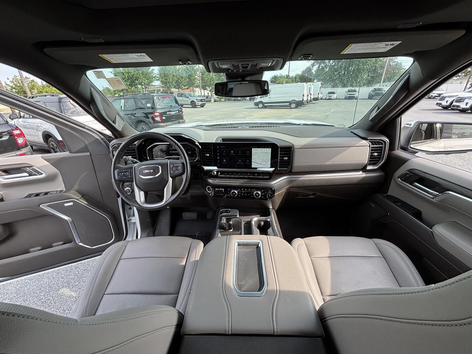 2022 GMC Sierra 1500 SLT