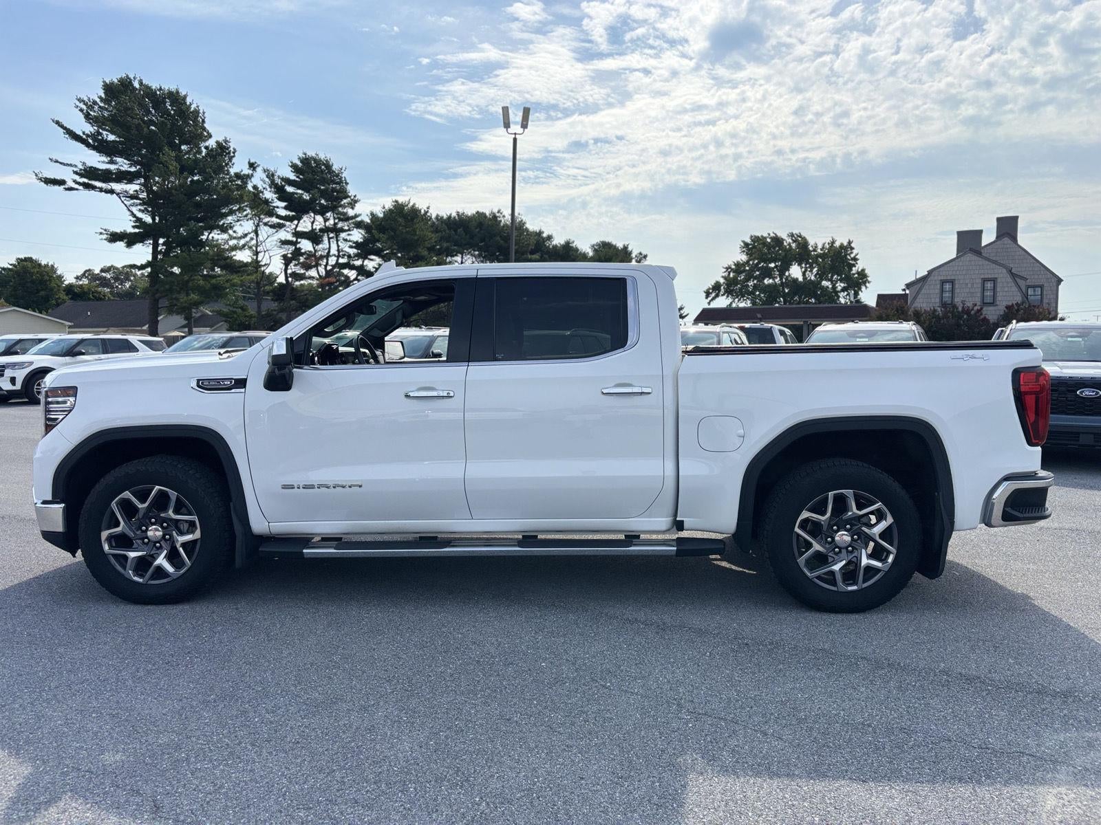 2022 GMC Sierra 1500 SLT