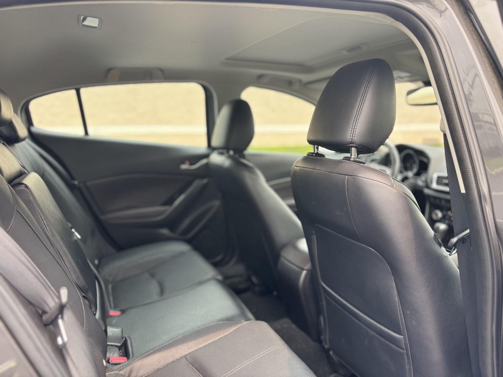 2018 Mazda Mazda3 5-Door Grand Touring