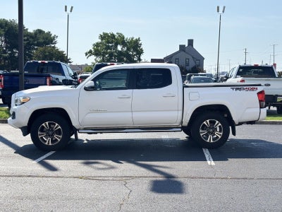 2017 Toyota Tacoma TRD Sport