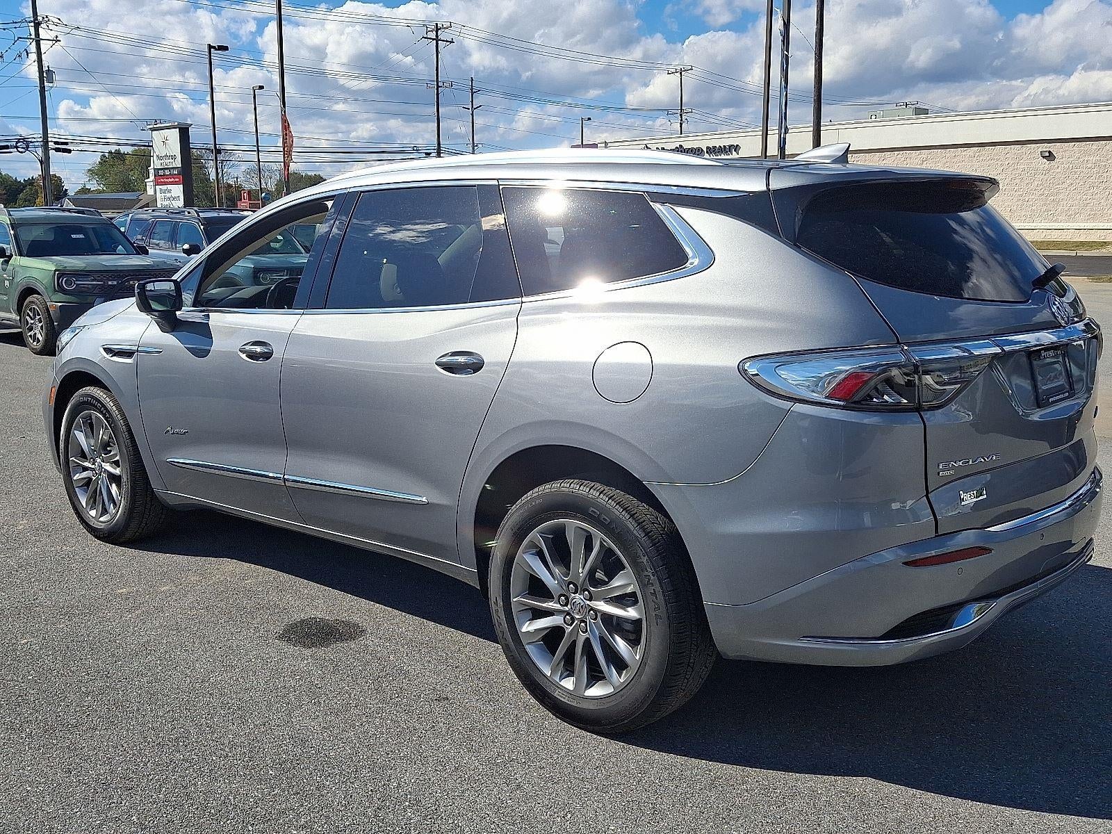 2023 Buick Enclave Avenir