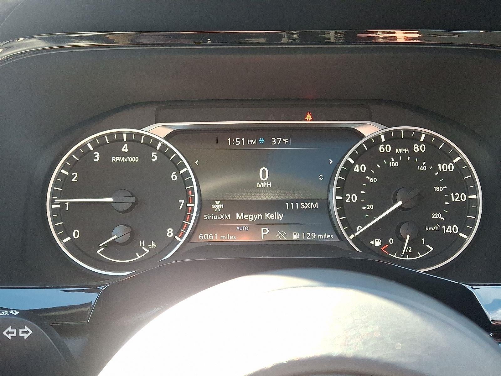 2025 Nissan Pathfinder SV