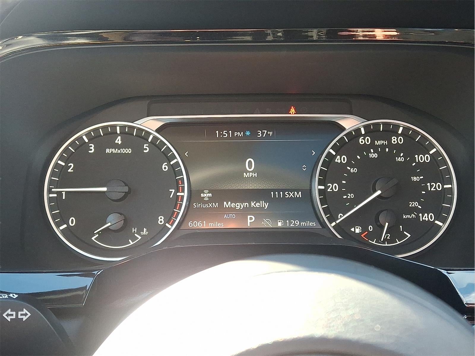 2025 Nissan Pathfinder SV