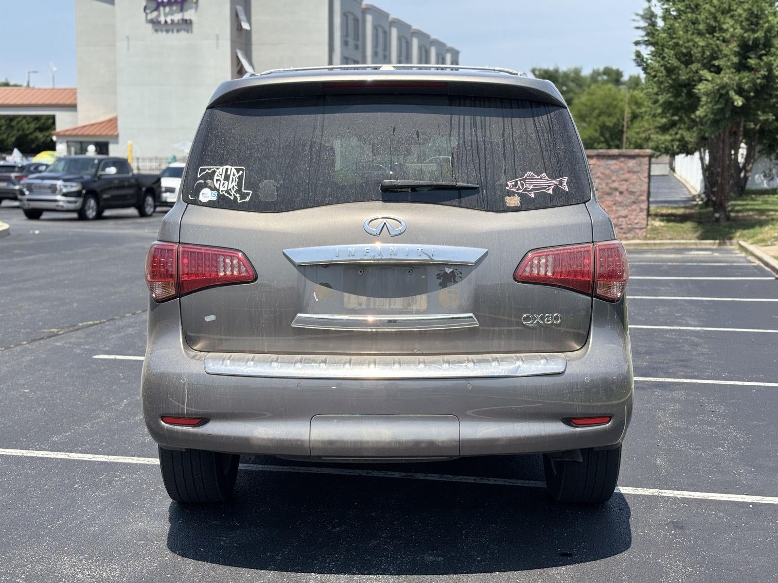 2016 INFINITI QX80 4WD 4dr