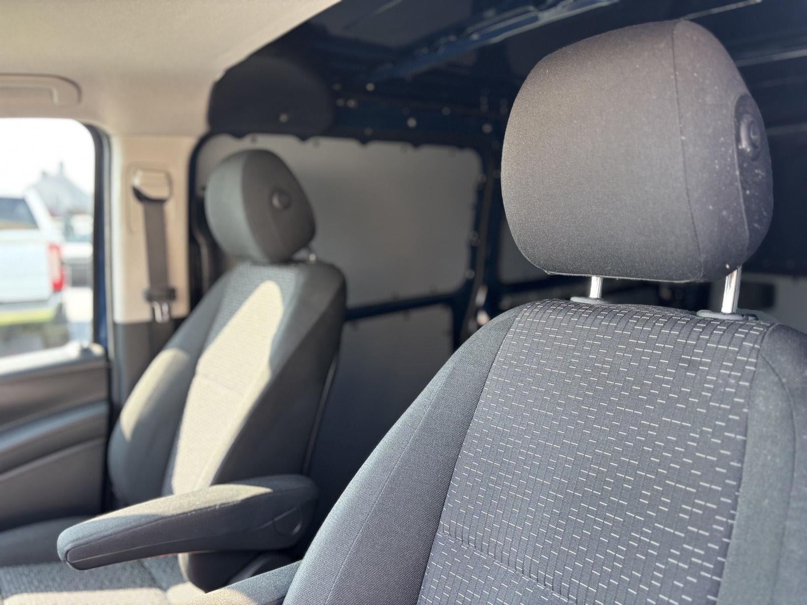 2023 Mercedes-Benz Metris Cargo Van Standard Roof 126" Wheelbase