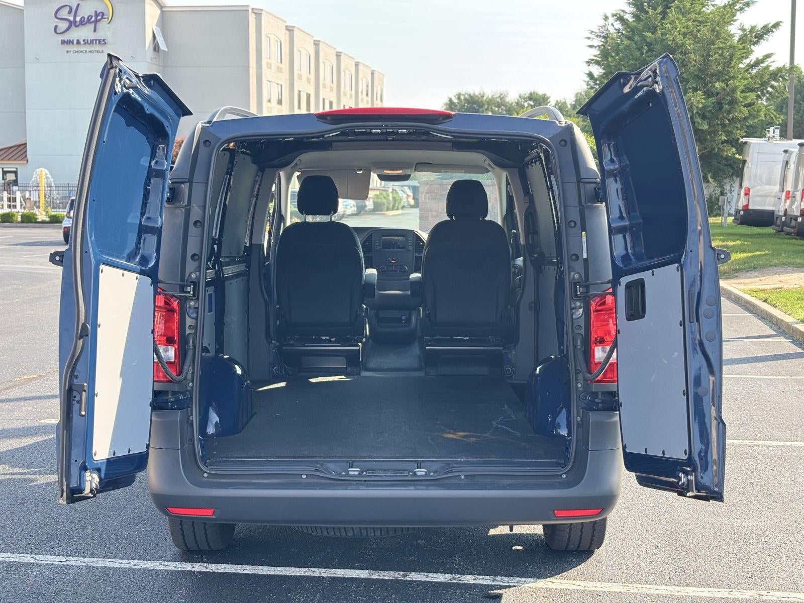 2023 Mercedes-Benz Metris Cargo Van Standard Roof 126" Wheelbase