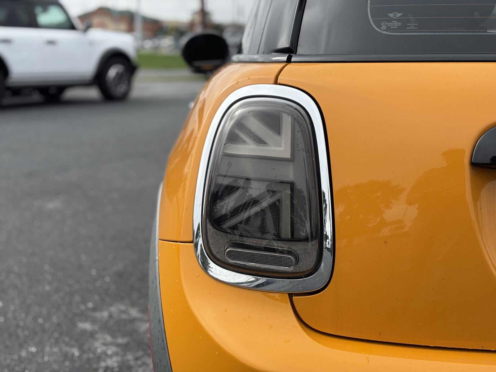 2016 MINI Cooper Hardtop 2dr HB