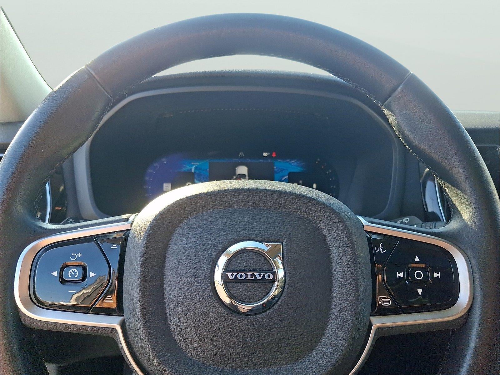 2025 Volvo V60 Cross Country Plus