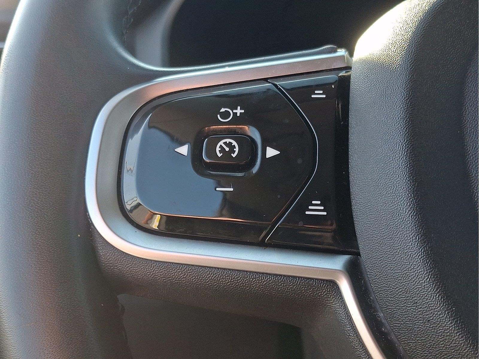 2025 Volvo V60 Cross Country Plus