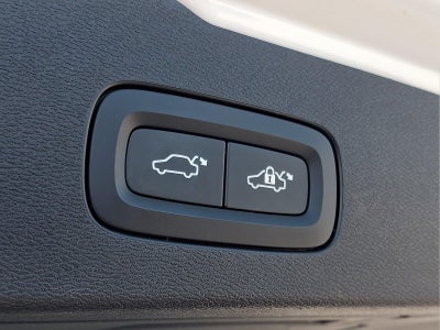 2025 Volvo V60 Cross Country Plus