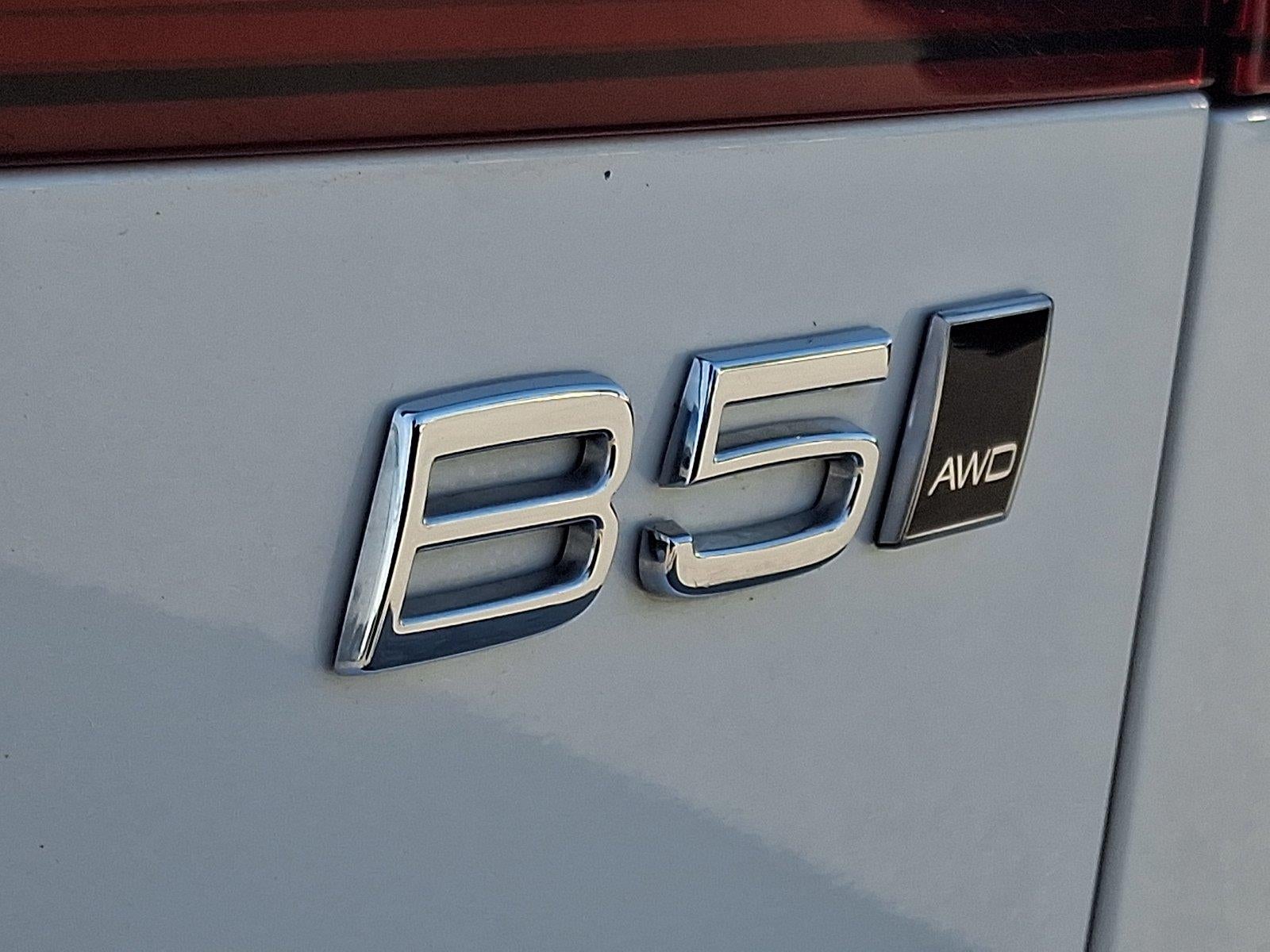 2025 Volvo V60 Cross Country Plus